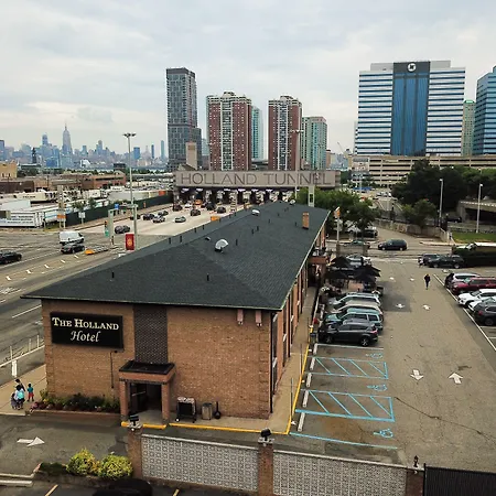 Holland Hotel Jersey City Free Parking-3