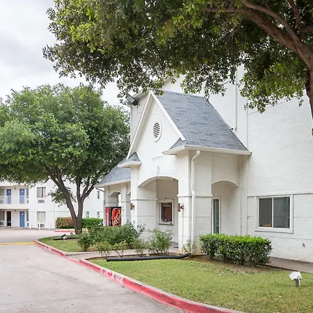 Motel 6-Grand Prairie, Tx - Near Six Flags Drive-3