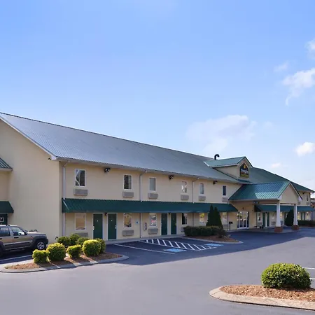 Douglas Inn & Suites-2