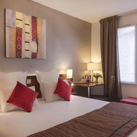 Hotel Izzy-3