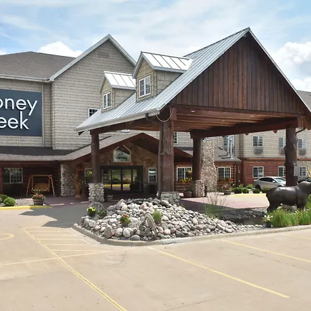 Stoney Creek Hotel La Crosse - Onalaska-3