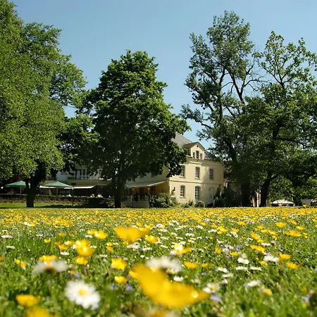 Nells Park Hotel-2