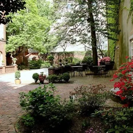 Morris House Hotel-3
