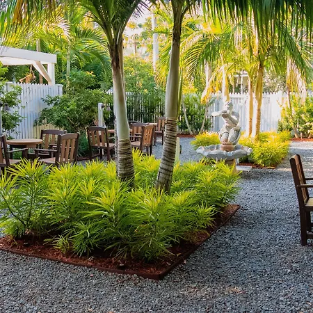 La Pensione Inn - Adult Exclusive-3