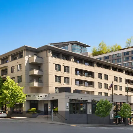 Courtyard By Marriott Seattle Bellevue/Downtown-3