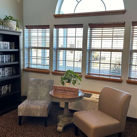 Microtel Inn & Suites Tomah-3