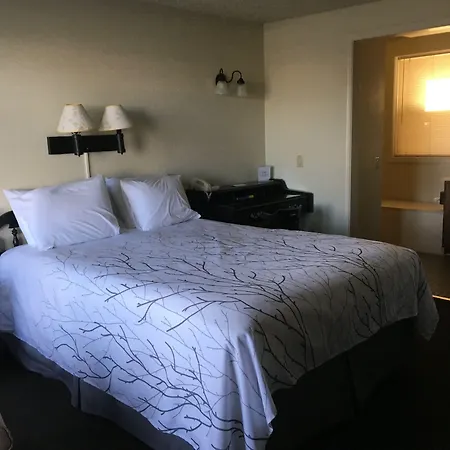 Continental Inn-3