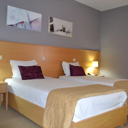 Hotel Bienestar Termas De Moncao-2