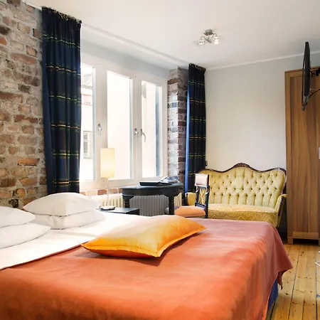 Hotel Hellsten-2