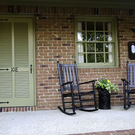 Hillwinds Inn - Blowing Rock-2