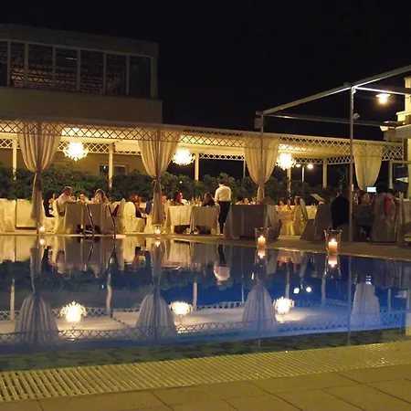 Zanhotel Centergross-2