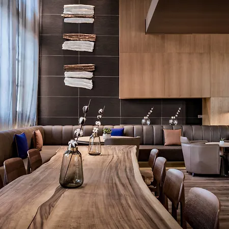 Ac Hotel Torino By Marriott-2