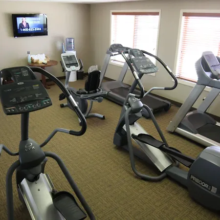C'Mon Inn & Suites Fargo-3