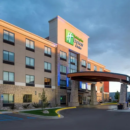 Holiday Inn Express Hotel & Suites Bismarck By Ihg-3