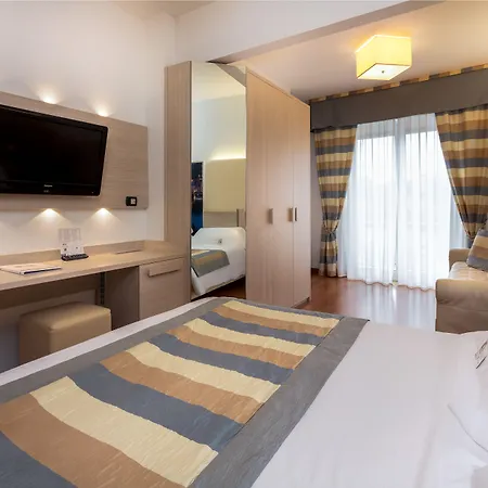 Best Western Plus Tigullio Royal-2
