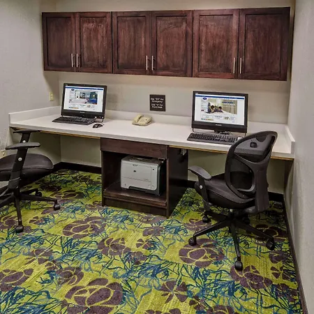 Hampton Inn & Suites Clermont-2