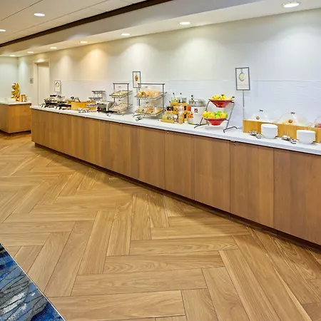 Fairfield Inn & Suites By Marriott Elizabethtown-3