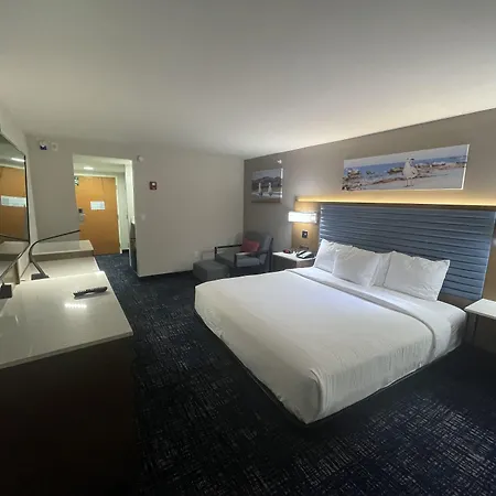 Wingate By Wyndham Panama City Area Lynn Haven-3