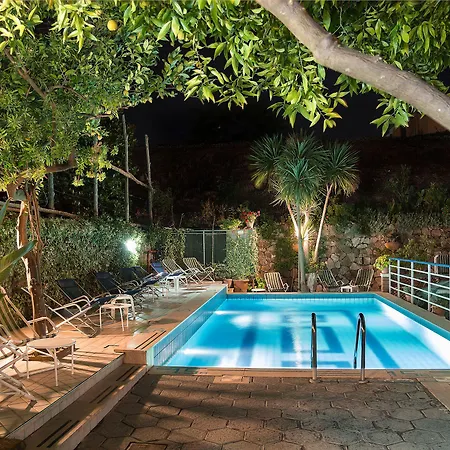 Hotel Club (Adults Only)-3