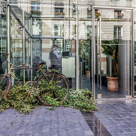 Kube Hotel Paris-3