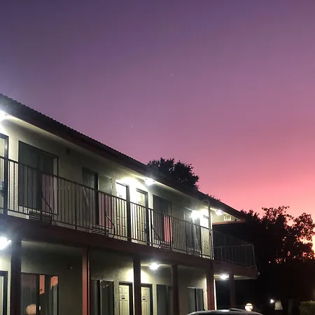 Atascadero Inn-2