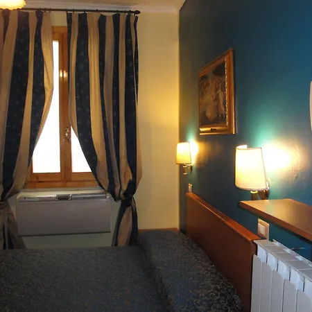 Hotel Santa Croce-3