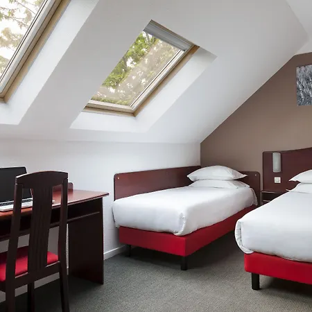 Brit Hotel Arras-3