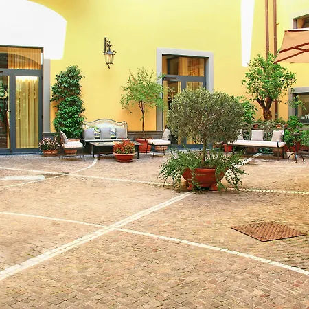 Le Cheminee Business Hotel Napoli-3