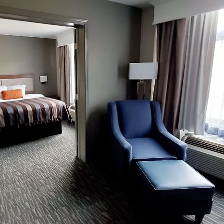 Spark By Hilton Tupelo-3