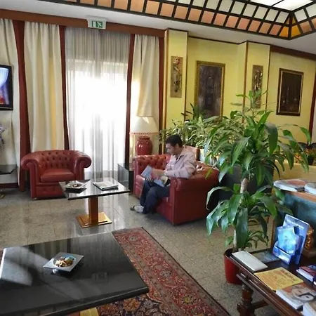 Hotel La Superba-2