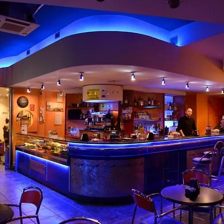 Hotel Blue Rose'S-2