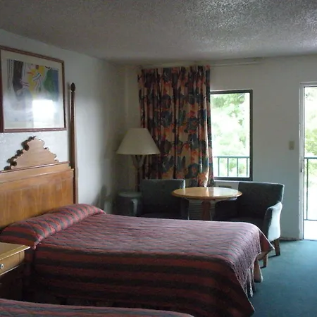 Ambassador Inn-3