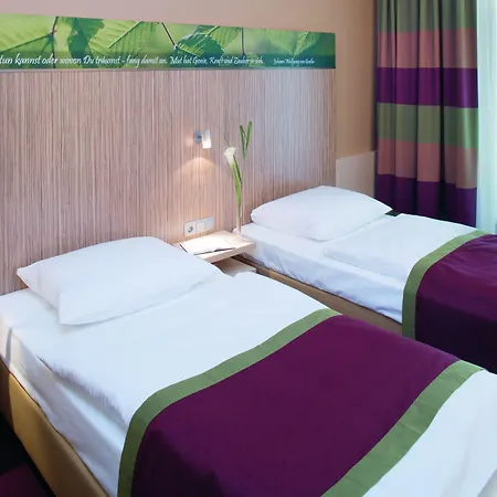 Moevenpick Hotel Frankfurt City Messe-3