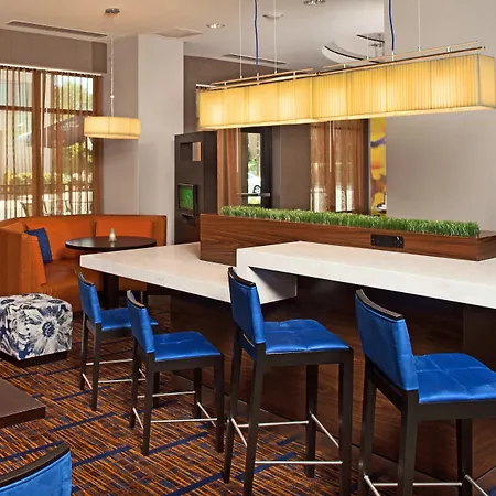 Courtyard By Marriott Washington Capitol Hill/Navy Yard-3