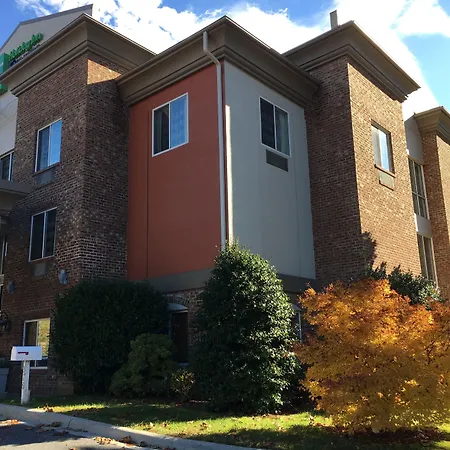 Holiday Inn Express Hotel & Suites Cherokee-Casino By Ihg-2