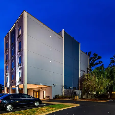 Best Western Gen X Inn-3