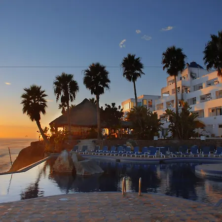 Las Rocas Resort & Spa-2