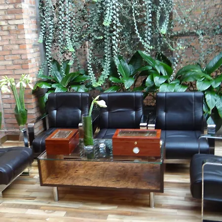 Hotel Monopol-2