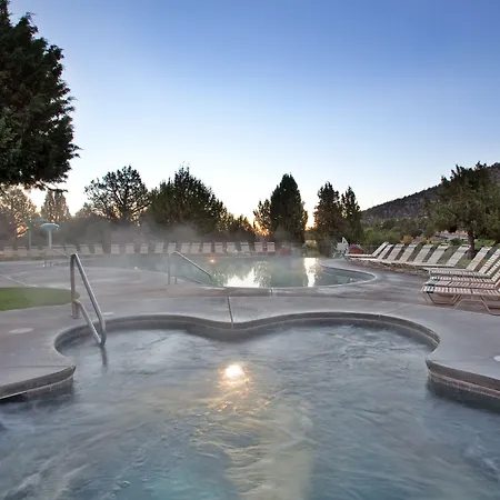 The Lodge At Eagle Crest-3