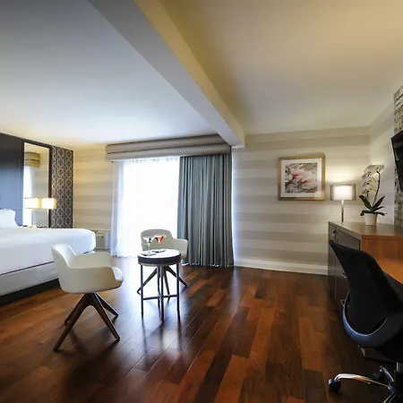 Holiday Inn Niagara Falls-By The Falls By Ihg-3