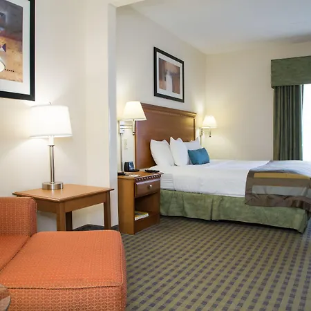 Wingate By Wyndham Atlanta Fairburn-3