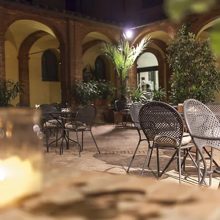 Il Chiostro Del Carmine-2