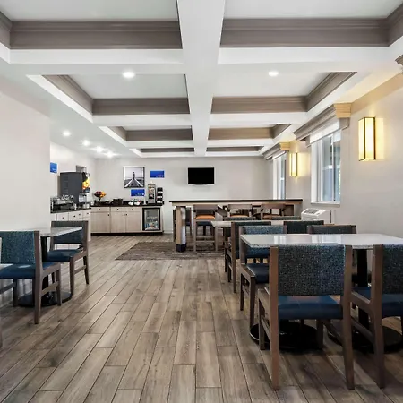 Best Western Dartmouth-New Bedford-3