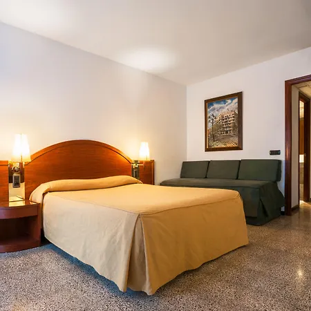 Hotel Gaudi-2