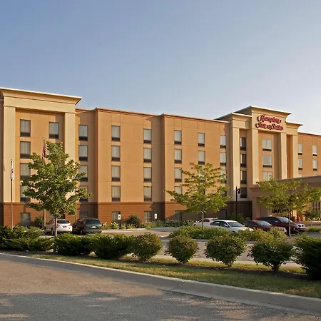 Hampton Inn & Suites Bloomington-Normal-3