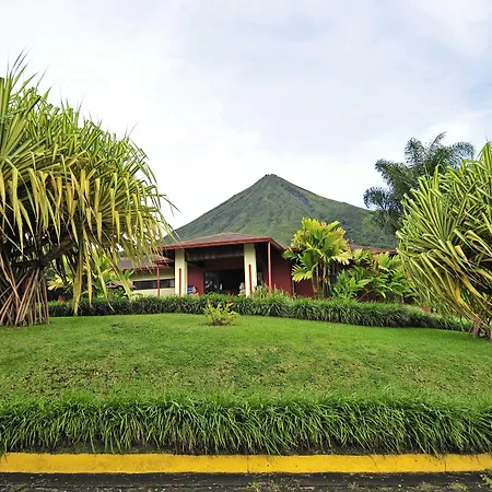 Hotel Lomas Del Volcan-3