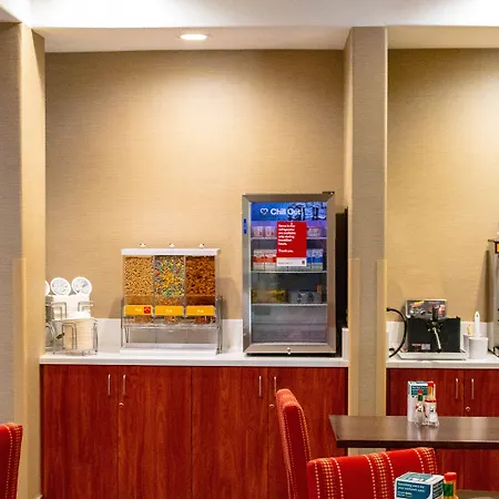 Comfort Suites Marysville-Yuba City-3