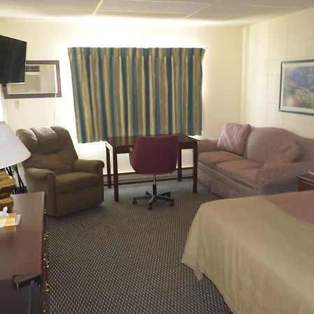 Grand Inn Fargo-3