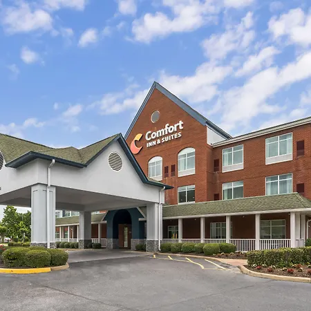 Comfort Inn & Suites Hampton Near Coliseum-3