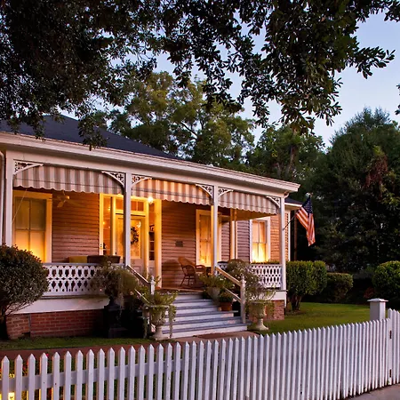 Devereaux Shields House-3